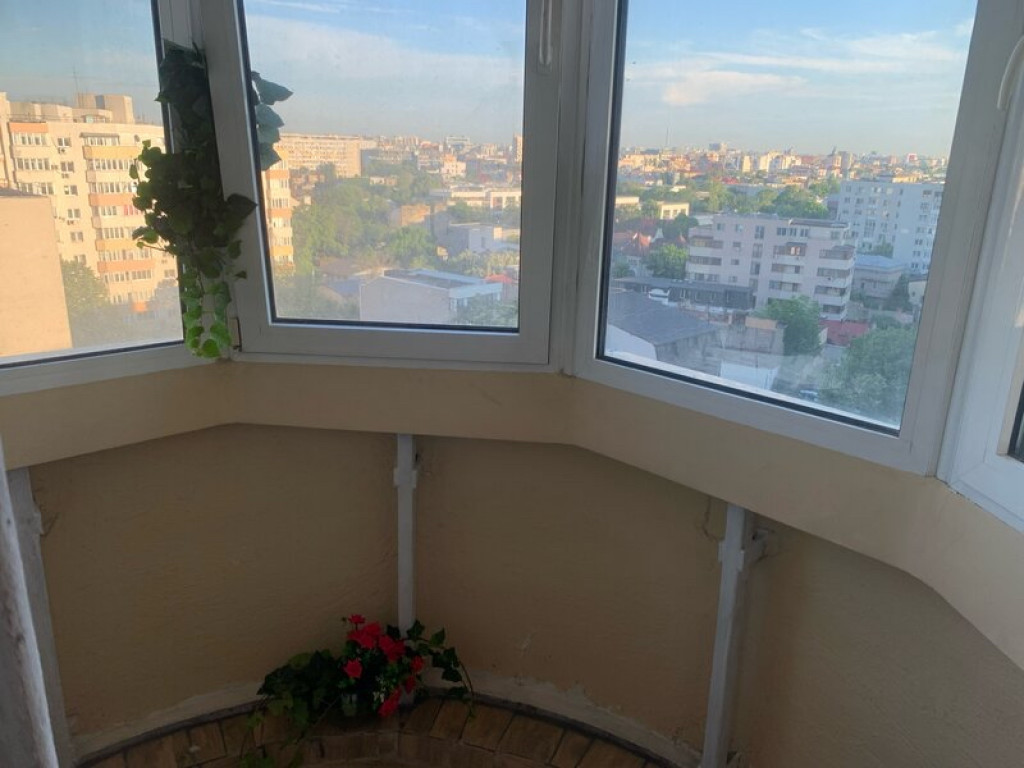 Obor spatioasa la metrou
