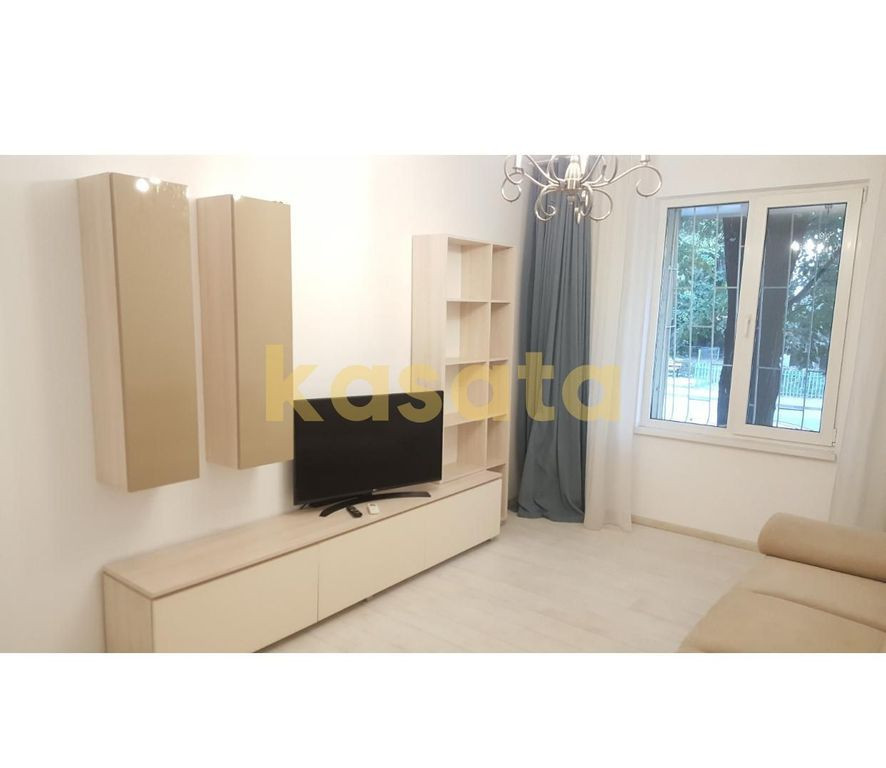 3 camere I parter I 64 utili I boxa I Ceaikovski