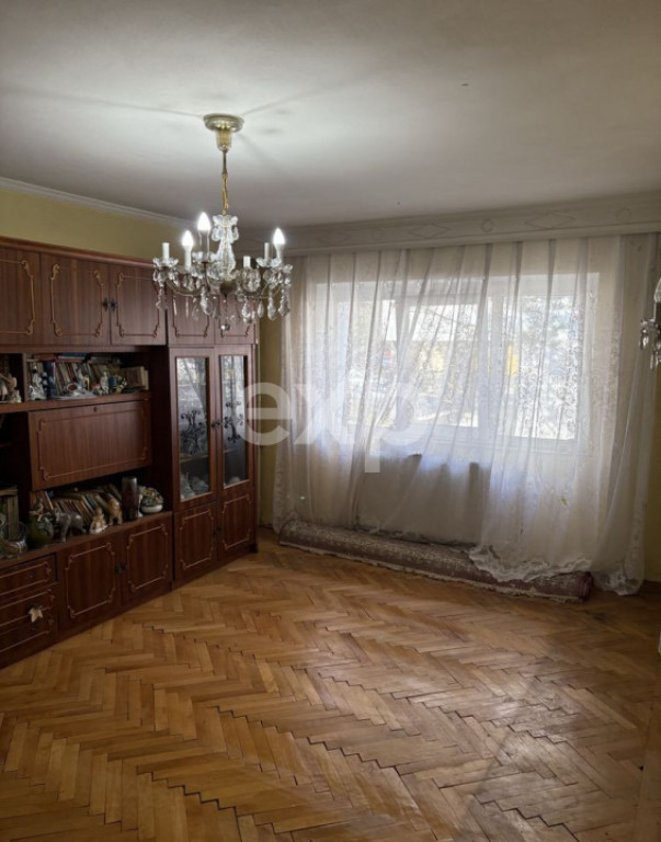 Vand Apartament Eremia Grigorescu Etaj 1