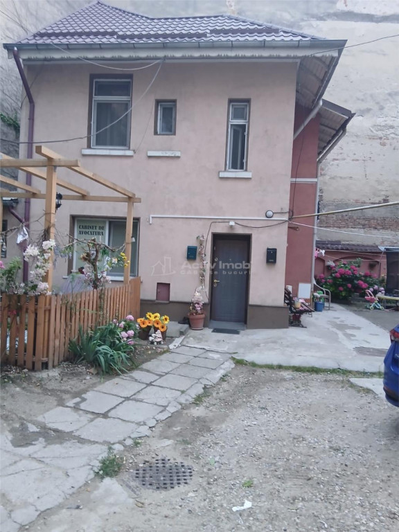 Berzei - garsoniera dubla - casa - centrala proprie