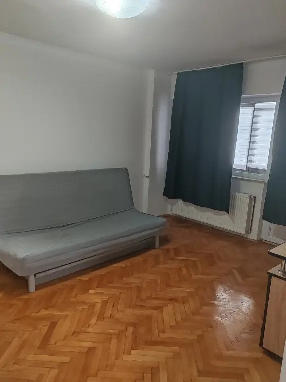 SPATIU COMERCIAL | VIZAVI DE CATEDRALA | DISPONIBIL IMEDIAT