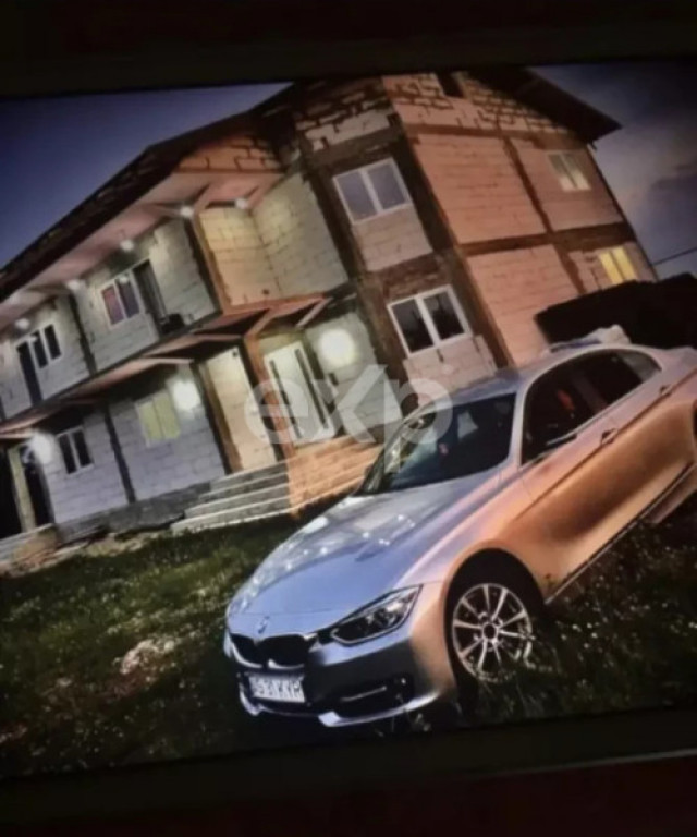 Duplex complet pentru 2 familii – 326 mpși 2.000 mp teren