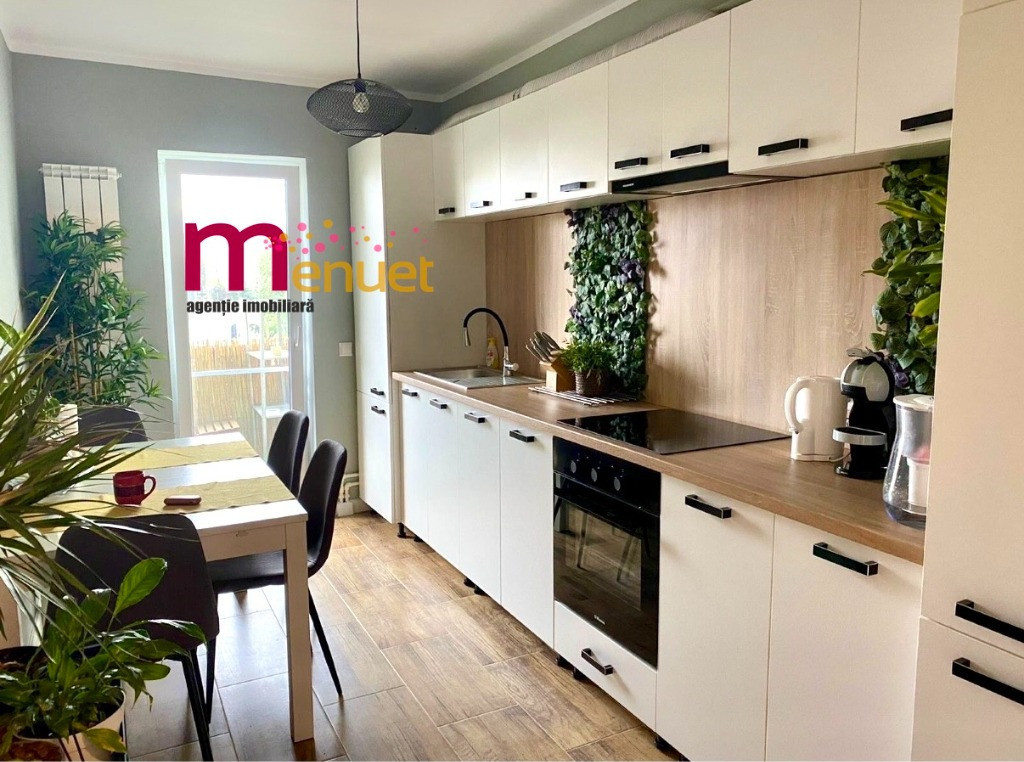 Apartament 3 camere,strada Babadag,etaj 3