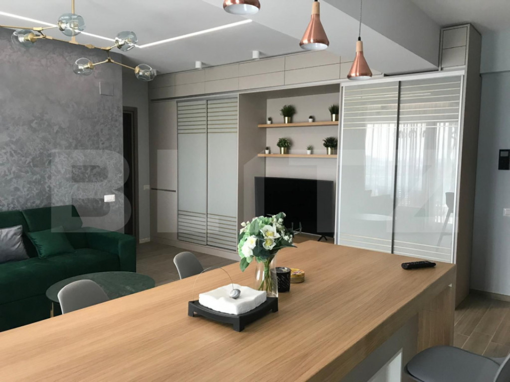 Apartament cu 2 camere de închiriat în zona Ultracentral