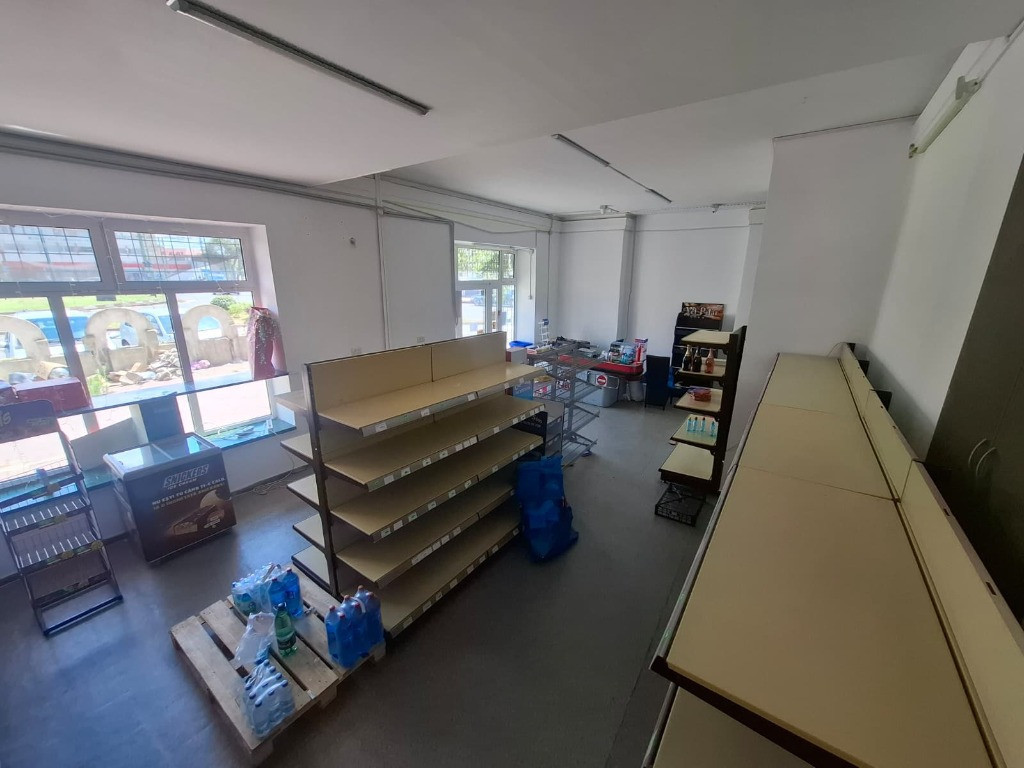 Inchiriez spatiu comercial zona Bour Rosu ID: RH-45169-property