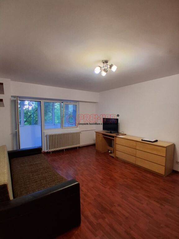 Garsoniera Sos. Berceni I 42 mp I Etaj 2/8 - 79.500 euro
