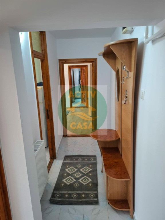 Apartament 3 camere, de inchiriat