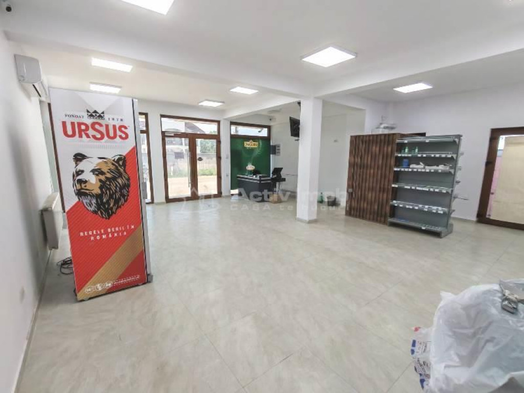 Centru comercial + Pensiune + Sala Evenimente -DN 72A - Ghe
