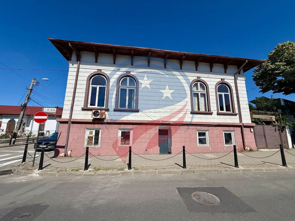 Casa de vanzare-vis-a-vis de Casa Studenților/Craiova