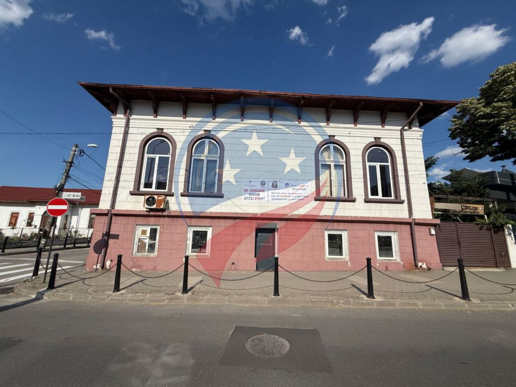 Casa de vanzare-vis-a-vis de Casa Studenților/Craiova
