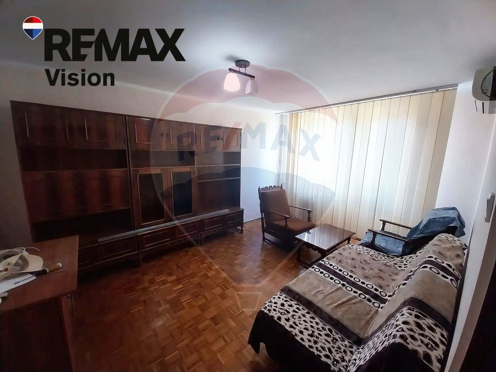 Apartament 2 camere decomandat, etaj 1, Calea Bucuresti-I...