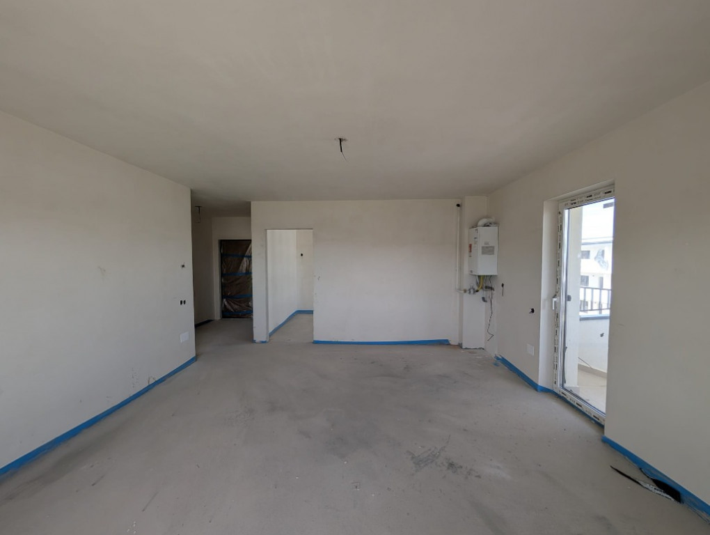 Apartament 3 camere, terasa 21mp, lift, bloc nou, EROILOR, Floresti