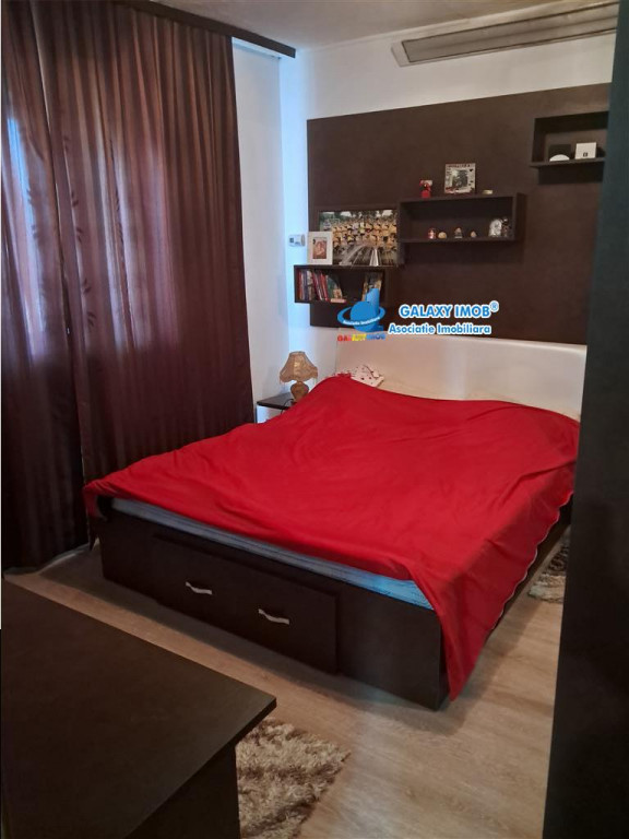 DE APARTAMENT CU 3 CAMERE MODERN BRADU