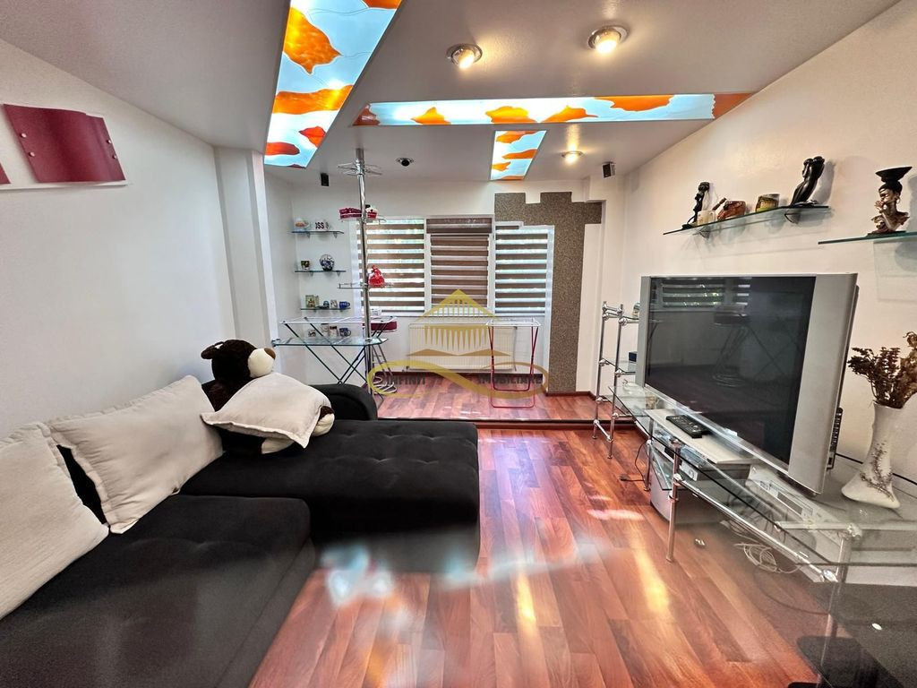Apartament 2 camere de vanzare in Bacau strada Trandafirilor