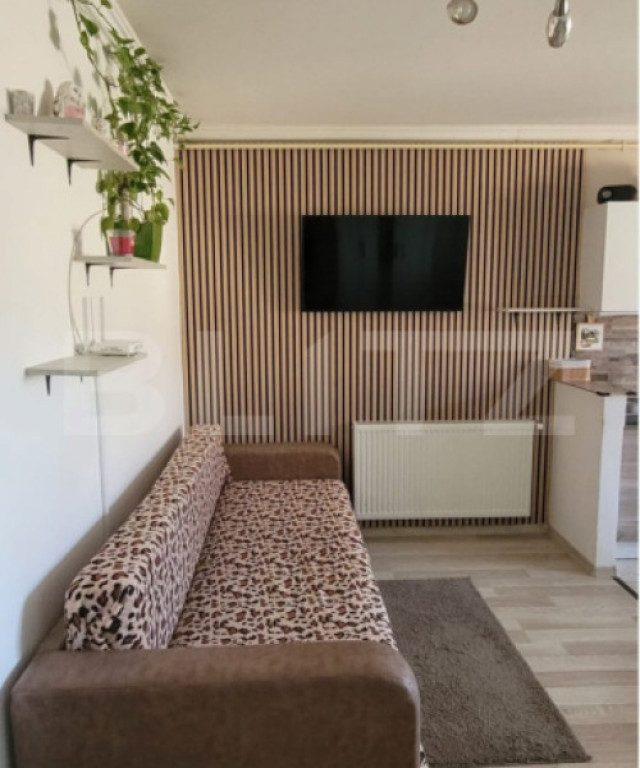 Apartament semidecomandat, mobilat si utilat, zona Florilor