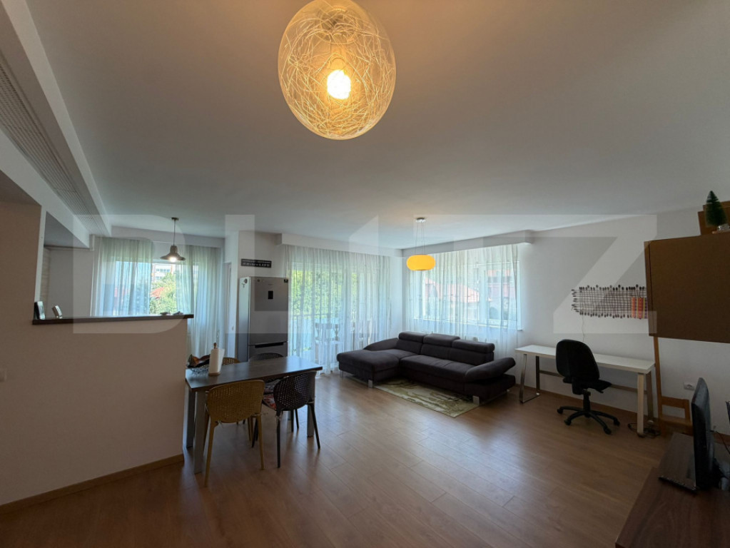 Apartament cu 3 camere si garaj Zorilor