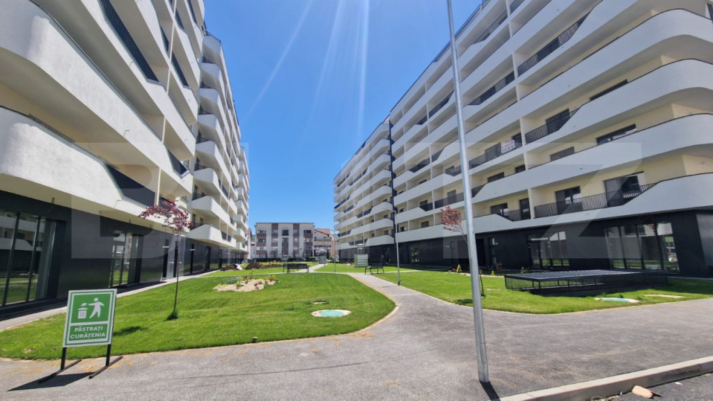 Apartament semidecomandat, 2 camere, 53 mp utili, terasa, fi