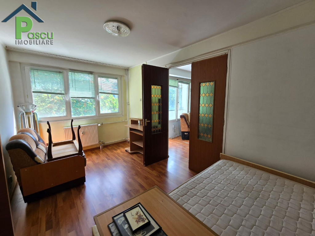 Apartament 2 cam modern cochet, la câțiva pași de Eroii Revoluției