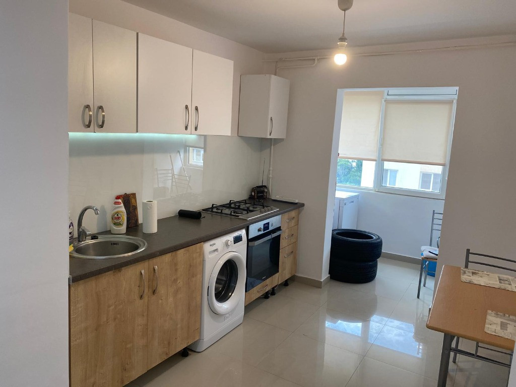 Inchiriez apartament 3 camere Iancului