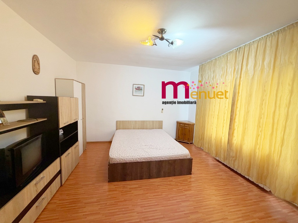 Garsoniera confort 1 , zona Vest