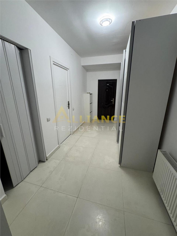 Apartament 2 camere tip studio - Gata de mutare