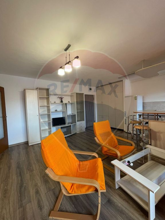 Apartament 2 camere de închiriat Strada Constantin Brân...