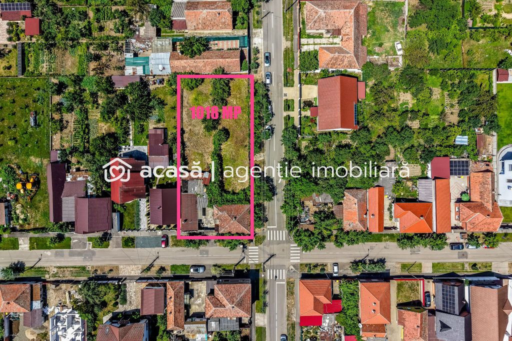 Casă cu teren 1018 mp și 2 fronturi stradale- Bujac