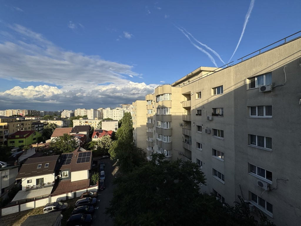 Apartament 3 Camere Vitan – De închiriat