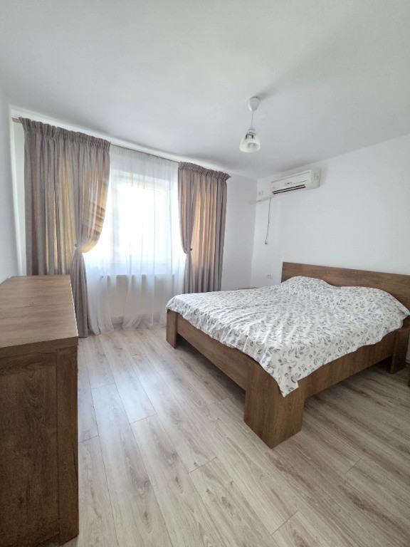 Închiriez apartament cu 2 camere în Brăila zona Barieră - Catedrală