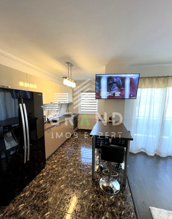 2 camere | Mobilat modern | Parcare inclusă | Zonă premium