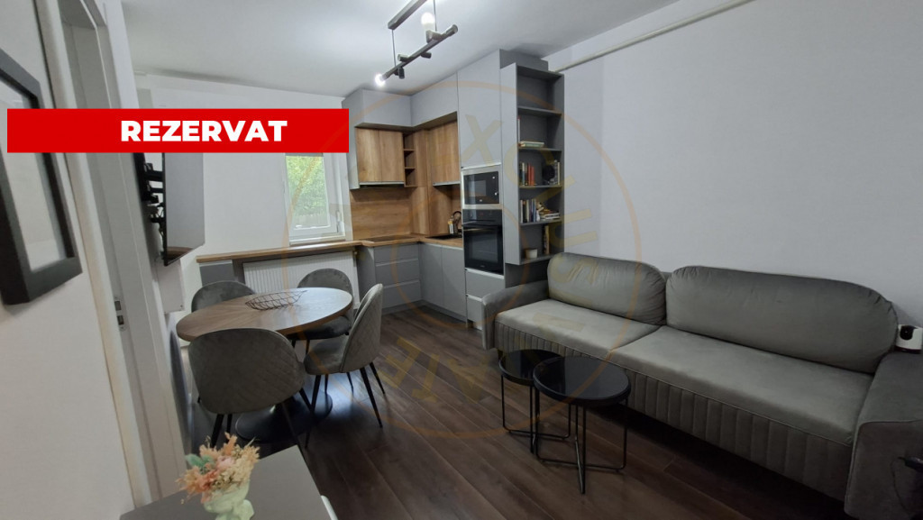 Studio modern bloc nou cu gradina proprie si loc de parcare