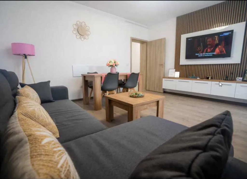 Apartament 2 camere | Tractorul | Mobilat și utilat | Parcare + Boxa