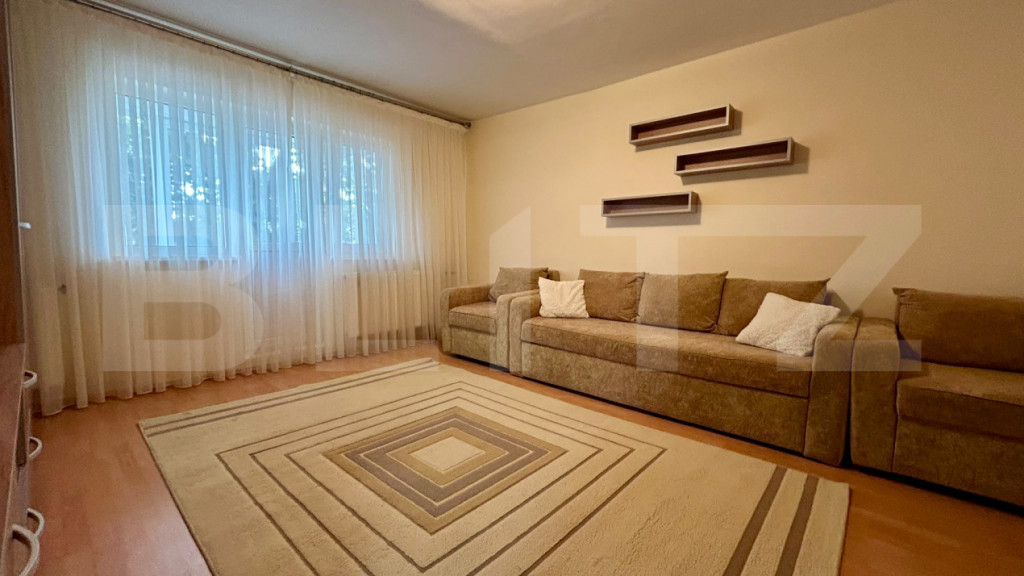 Apartament 3 Camere , Zona Nufarul + loc de parcare