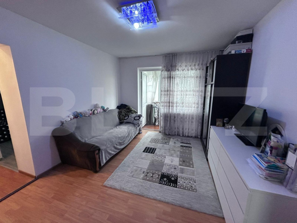 Apartament 2 camere-Zona 9 Mai