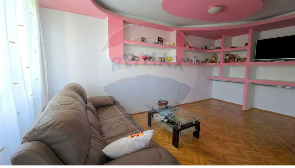 Vânzare Apartament 2 camere Sebastian