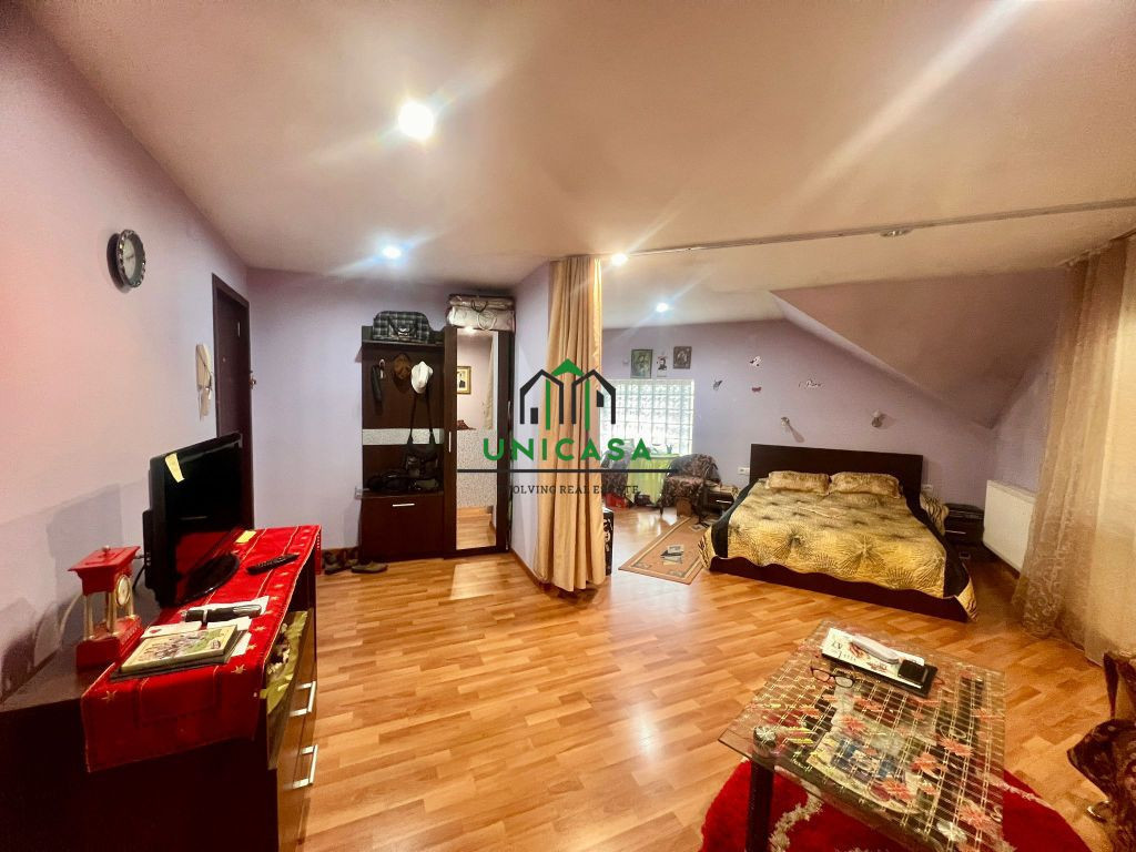 Casă nouă/ Construită doar pe parter/ Bujoreni/ 4 Camere