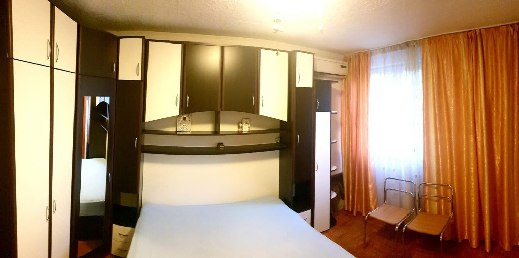 Apartament 3 camere, luminos și complet utilat