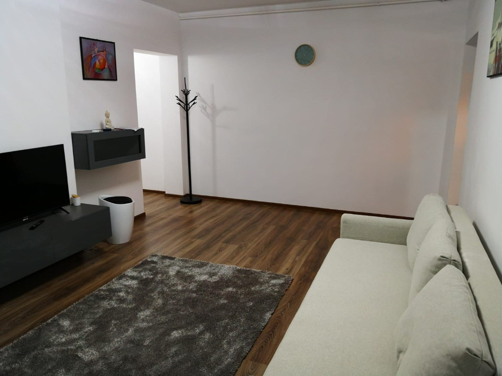 2 camere - Cepromin - etaj 1 din 10