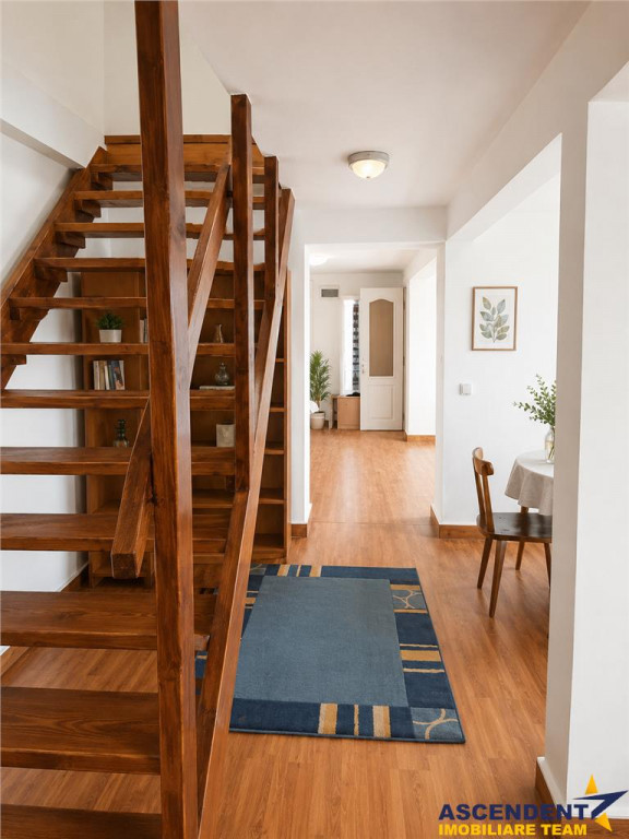 Casa 3 camere , mobilata-utilata Centrul Civic 500 Euro