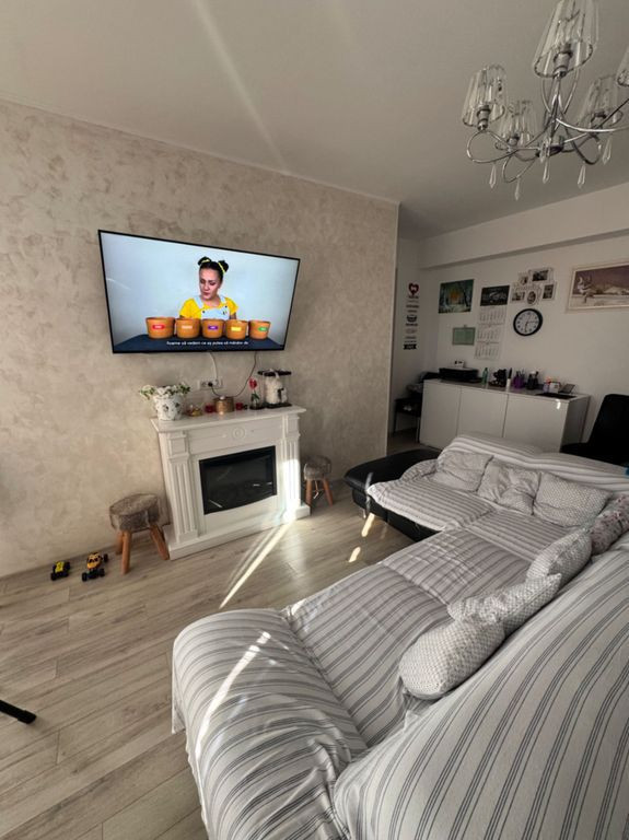 Apartament 2 camere transformat in 3, Tomis Plus