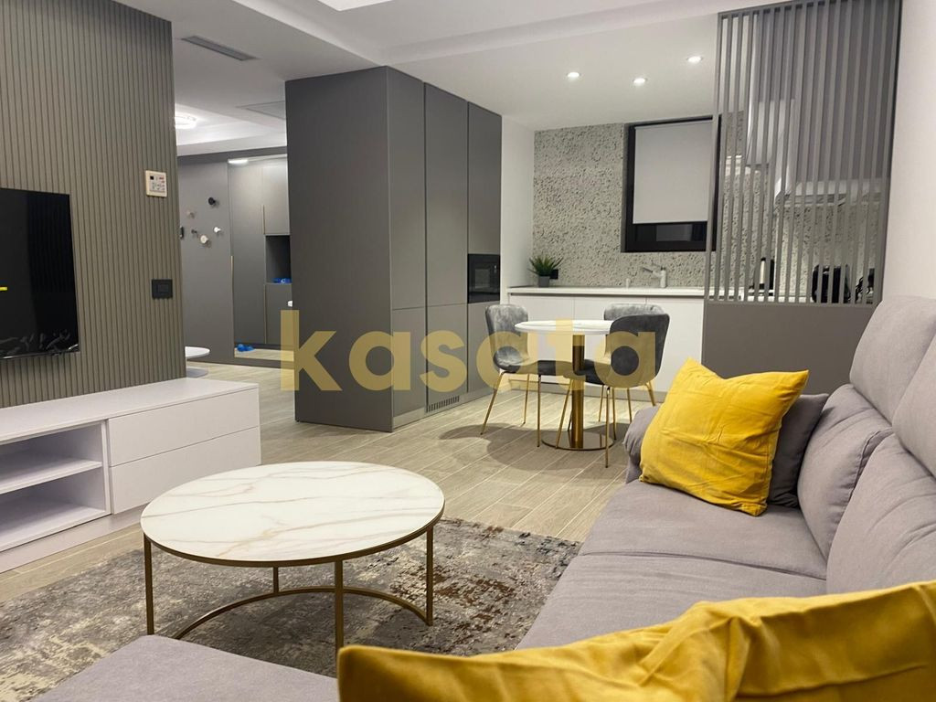 Apartament 2 camere Herastrau