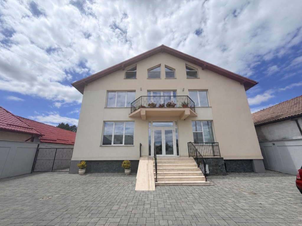 UNIC-AFACERE LA CHEIE-SALINA+RESTAURANT+CAMERE+PARCARE+TEREN