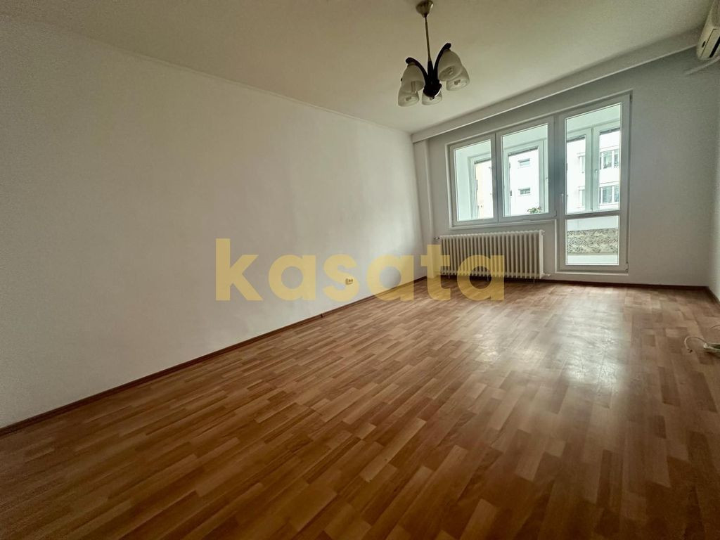 2 camere | Decomandat | 58 mp | Metrou 1 Decembrie 1918 |...