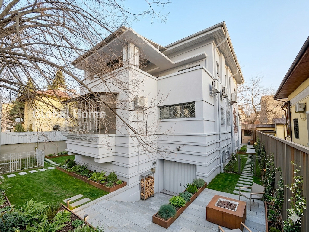 Interbelic Art Deco Villa 440 sqm + Land 566 sqm • Zona Do