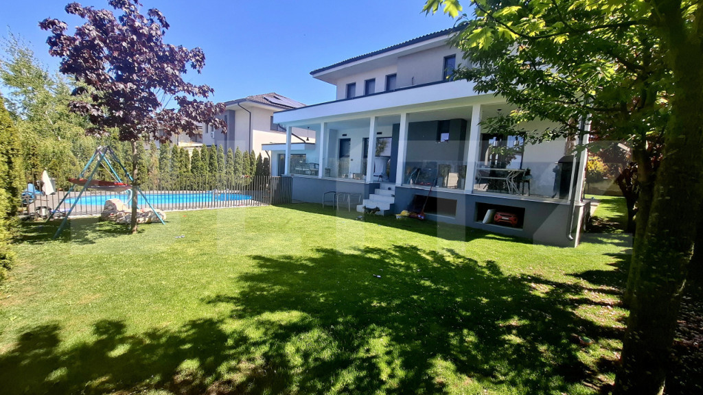 Duplex, ansamblu premium, 150 mp, Dezmir