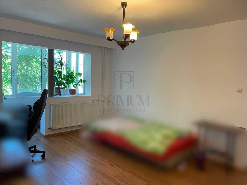 Soarelui - 2 Camere - Etaj 1 - Bloc izolat