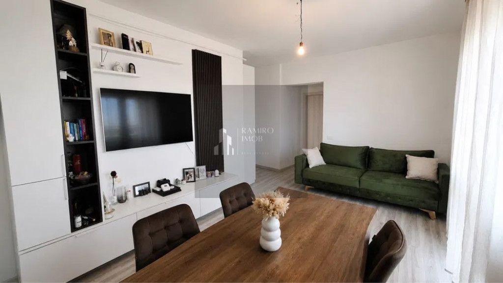 Apartament 2 camere Grand Kristal Residence Loc Parcare M...