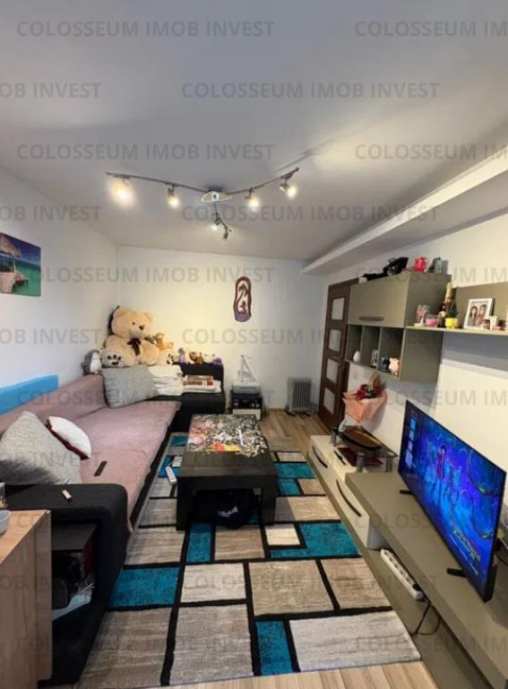 Apartament 2 camere, decomandat - zona Astra
