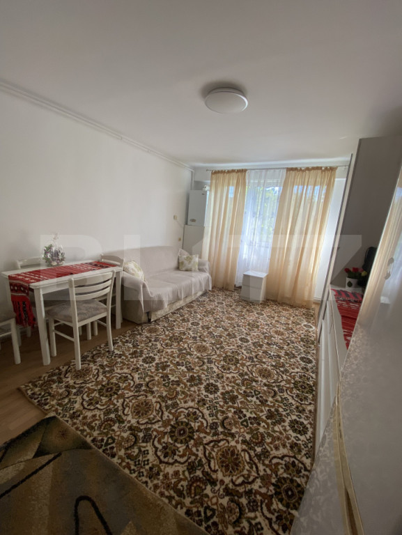 Garsoniera de vanzare, etaj 1, complet renovata, zona Dragos