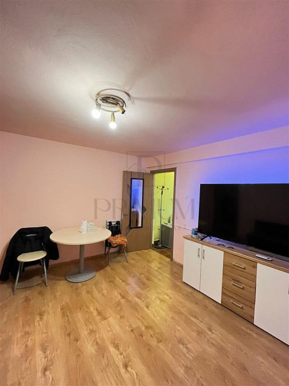 COMPLEX - 2 CAMERE - CENTRALA PROPRIE - CLIMA - ETAJ 3
